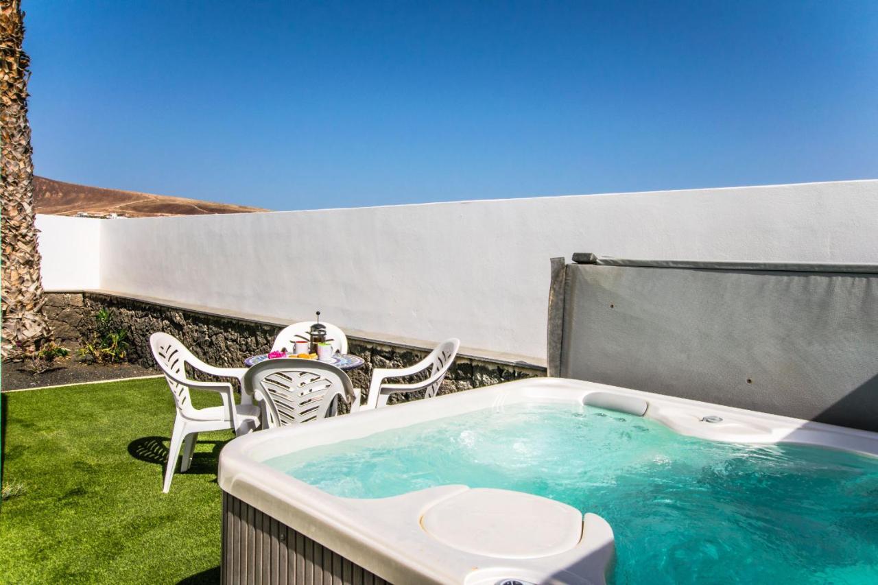 Villa Alegranza - Lh190 By Villas Now Ltd Playa Blanca  Exterior photo